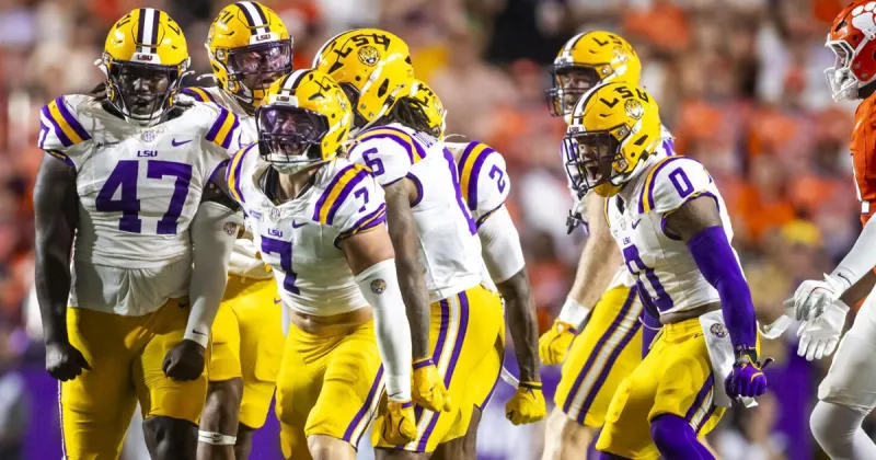 Lane Kiffin updates Whit Weeks' injury status as LSU turns page to home game vs. McNeese