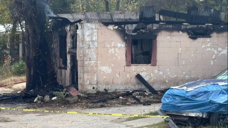 Vacant home on North 47th Street catches fire, damages neighboring house