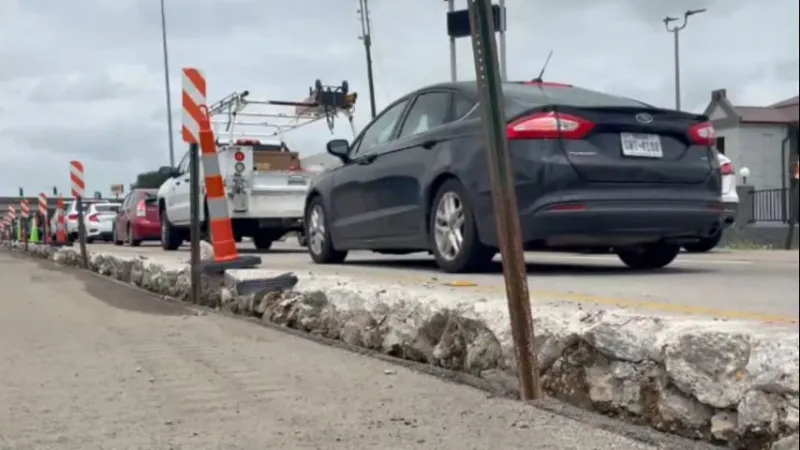 As final preparations are made for La. 30 roundabouts in Gonzales, DOTD announces road closures