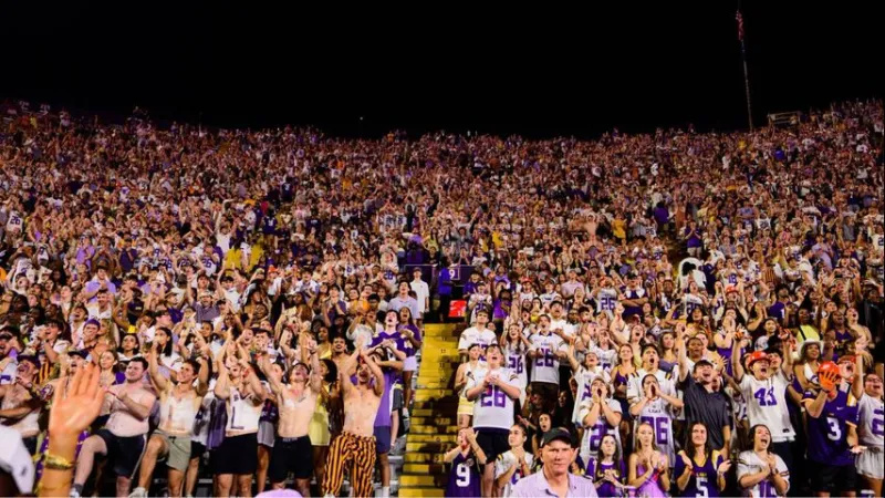 LSU football tickets are officially sold out for the 4th home game in a row