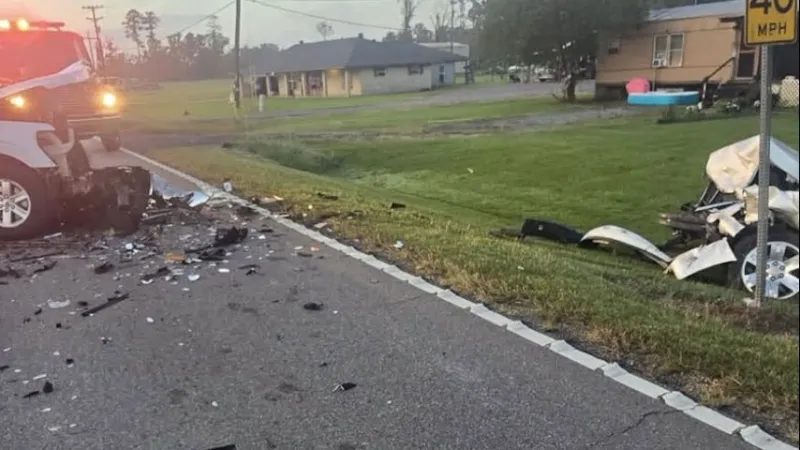 3 injured in Maurepas crash along La. 16 between Old Ferry Road, La. 22; roadway reopens
