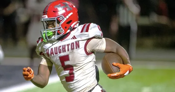 High school football: Haughton holds off Parkway, improves to 5-0