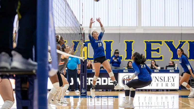 VB: Cowgirls Host Lamar Saturday In Battle of the Border