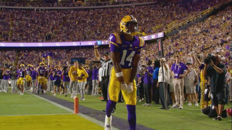 LSU reclaims No. 10 spot on AP Poll ahead of Week Six