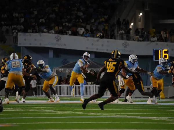 Southern Starts Fast But Can't Sustain Momentum in Homecoming Loss to UAPB