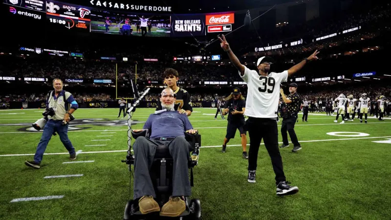Steve Gleason leads Saints' pregame Who Dat chant 20 years later