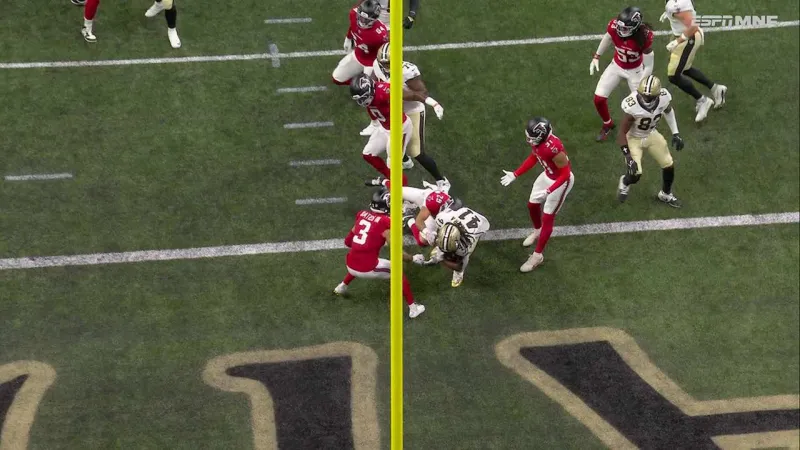 Alvin Kamara puts Saints on the board with 3-yard touchdown vs. Falcons