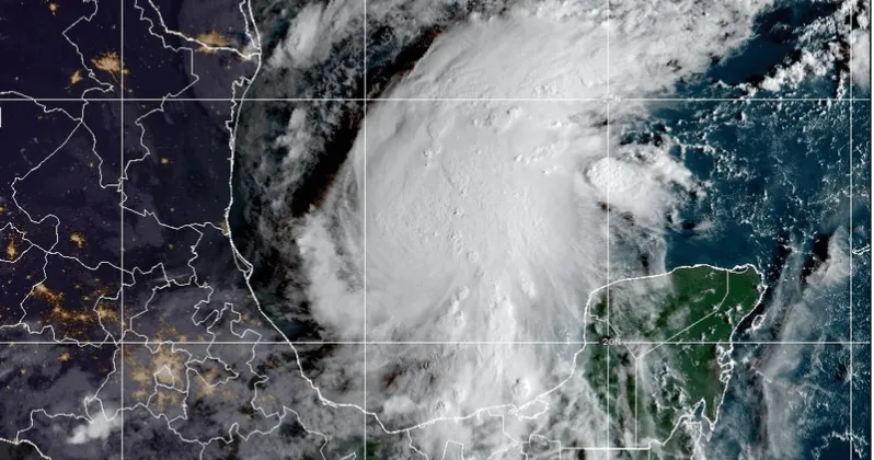 Some Gulf Coast cities will be on Isaias' 'dirty side' at landfall. Here's what that means.