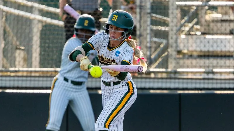 Lions Outlast Jones College, 9-5, in Fall Exhibition