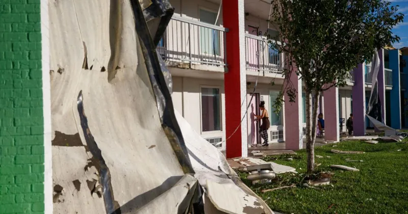 Two killed in Alabama, Florida after Hurricane Isaias pounds Gulf Coast, authorities say