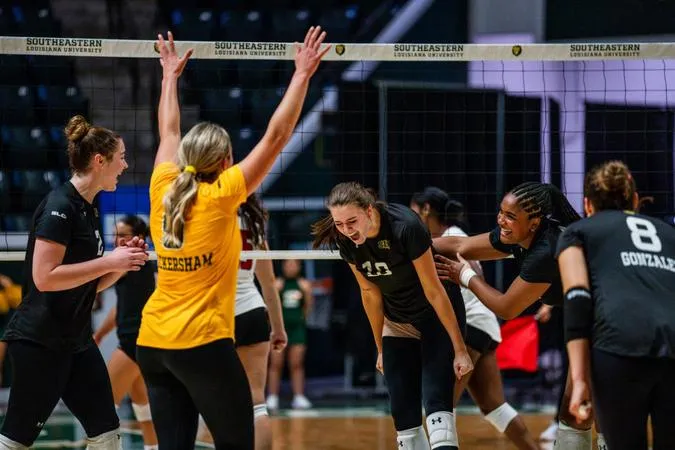 SLU Sweeps Nicholls to Make It Five Wins in a Row