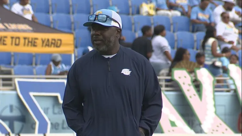 FINAL: Southern football beats Prairie View A&M, gets first SWAC win of Faulk era