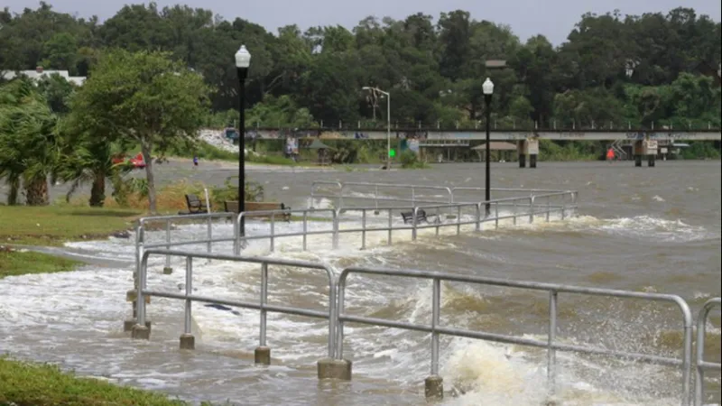 Local volunteer group Cajun Navy 2016 heads to Florida for Hurricane Isaias recovery