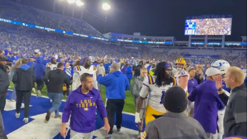 Kentucky fined $500,000 for storming Kroger Field after beating LSU
