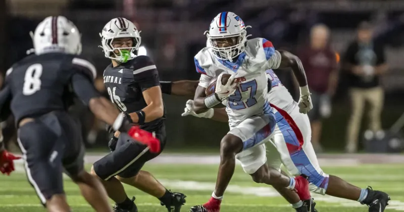 Who was the Baton Rouge area high school athlete of the week for Oct. 5-10? Vote now.