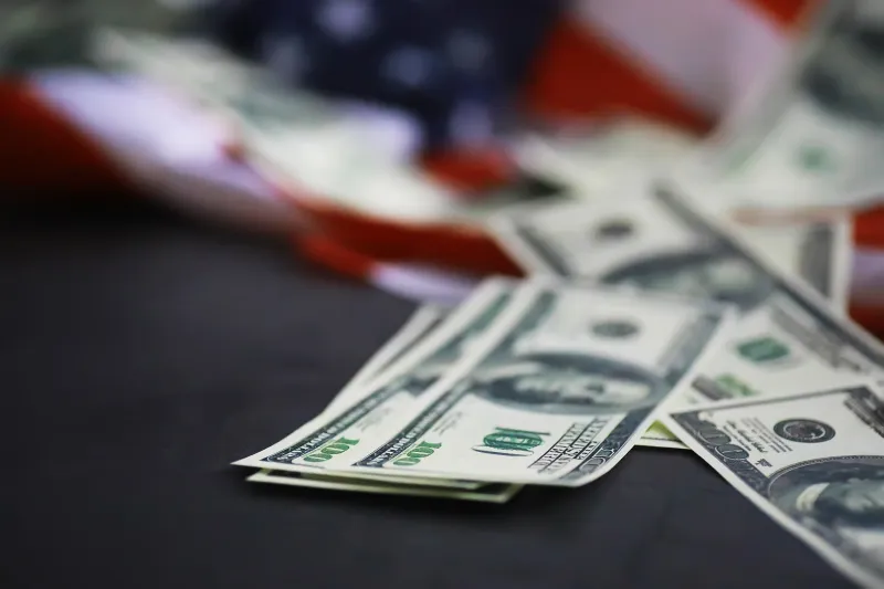 'LaPolitics': Out-of-state donations bolster record-breaking fundraising
