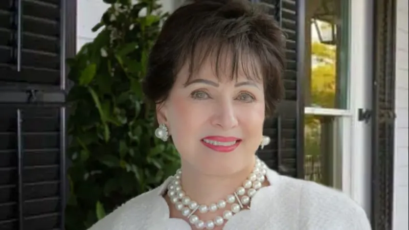 Saints owner Gayle Benson says team's second consecutive 1-4 start is unacceptable, substandard