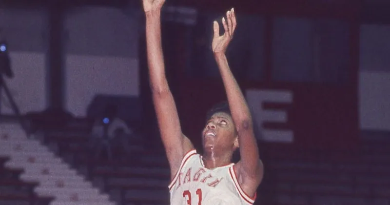 Tenna Cooper's steady production pushes her into UL's Hall of Fame