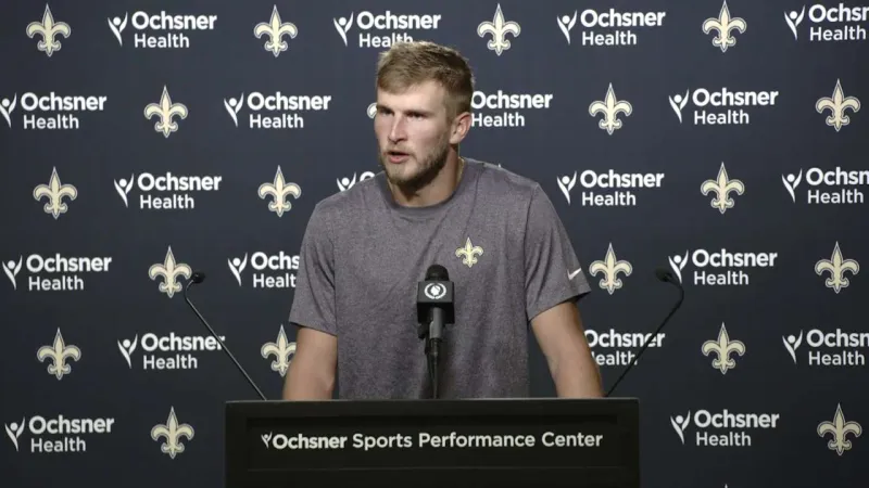 Tyler Shough on his hand, combating the blitz | Saints vs. Giants 2026 NFL Week 6