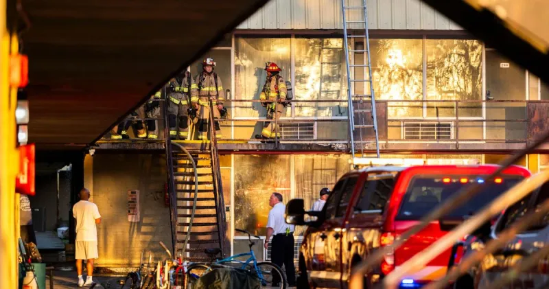 Unsound stairway support beams, organic growth in rooms among violations at Express Inn in Lafayette