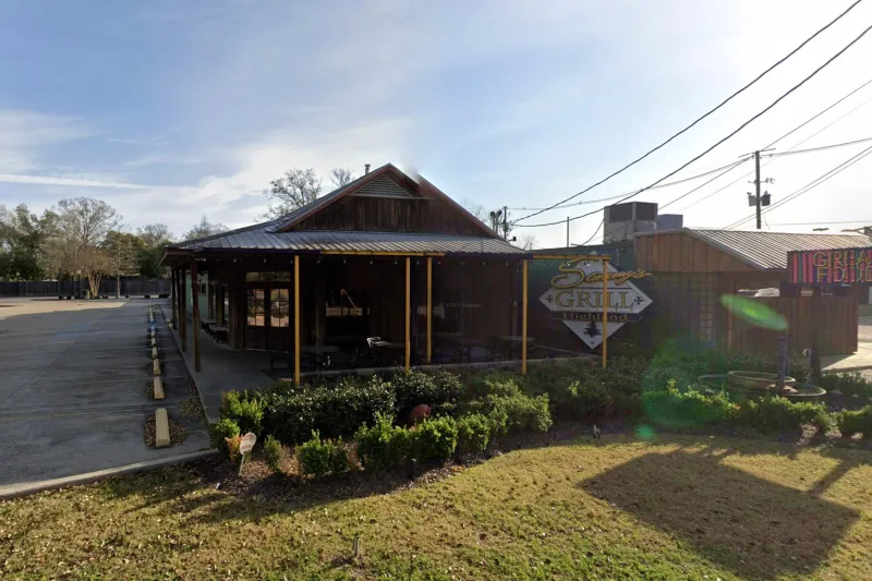 New owners bring fresh flavor to Sammy's former home
