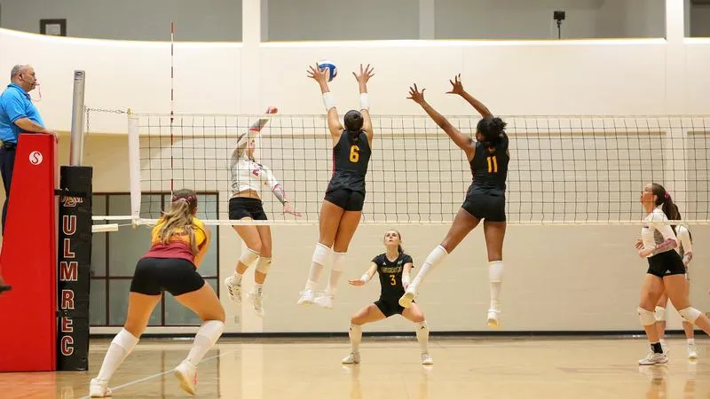 ULM Volleyball Drops Thursday Night Contest to Southern Miss