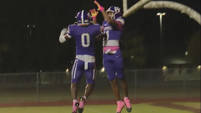 Woodlawn wins for homecoming, beating Liberty 46-14
