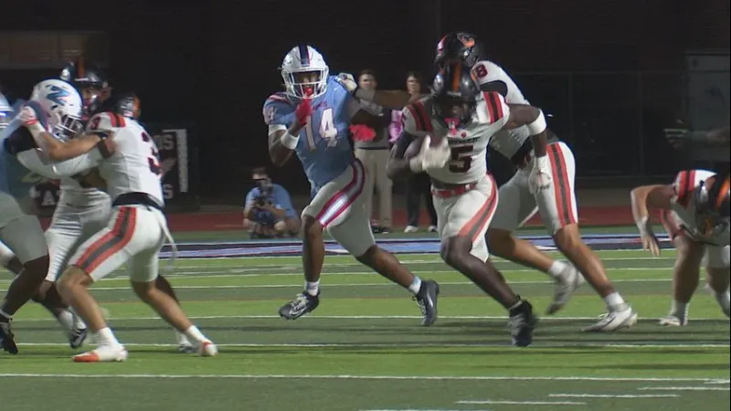 Jayden Miles scores six touchdowns in Catholic's win over Zachary