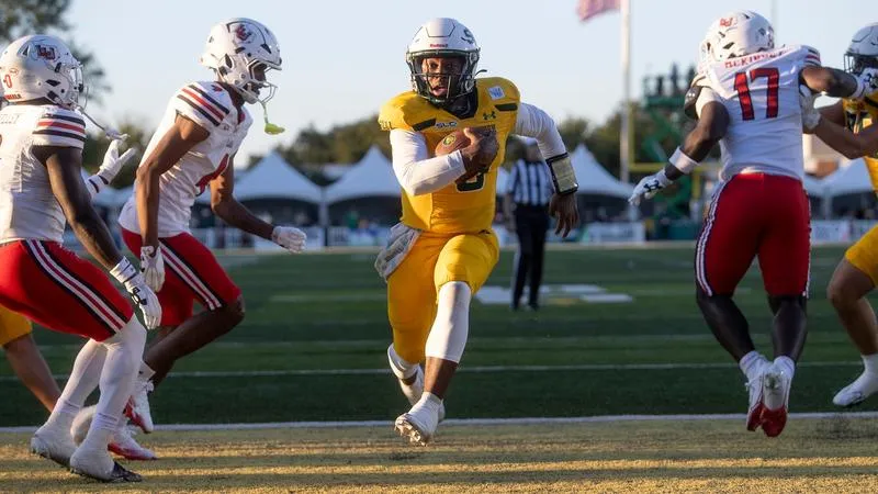 Southeastern Celebrates Homecoming with 34-31 Win over No. 8/10 Lamar