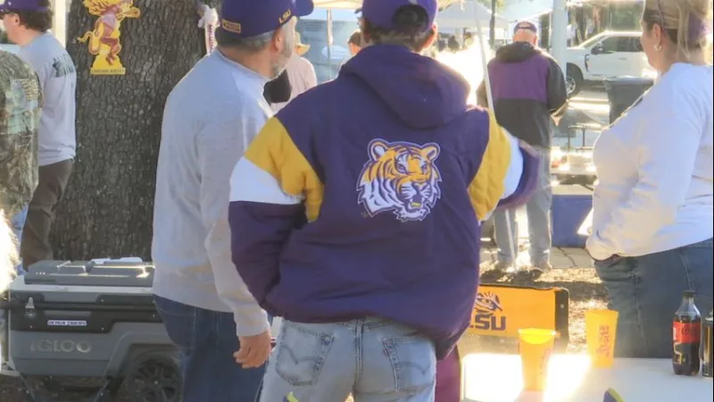 Tailgate on 2: Early kickoff, chilly weather and tailgates right next to Tiger Stadium