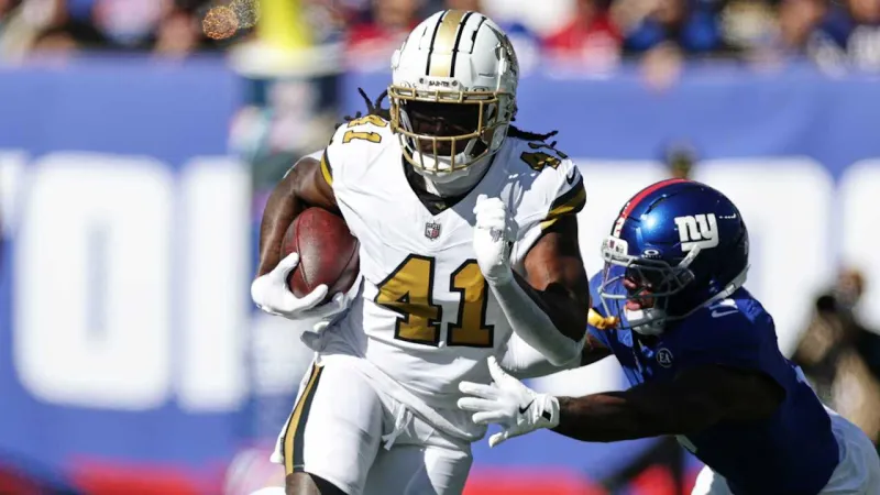 Alvin Kamara becomes sixth player in NFL history to record 5,000 yards rushing and receiving