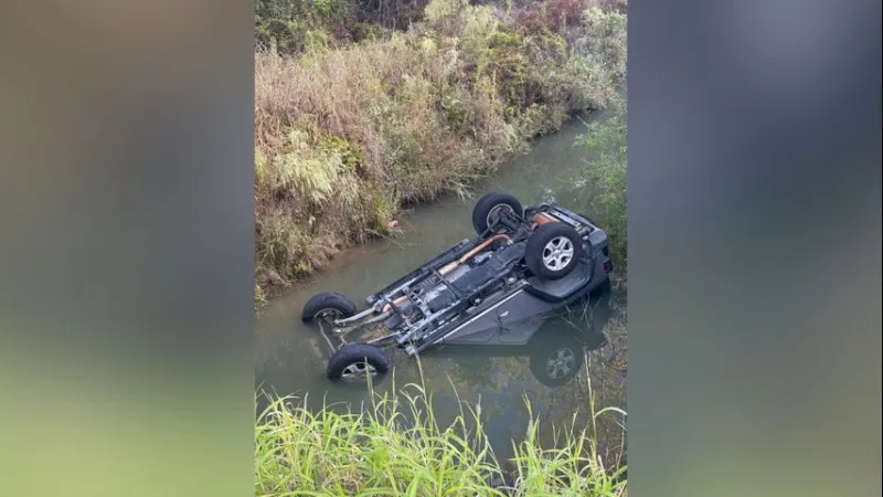Saturday night crash closes La. 956 near Ethel on Sunday morning