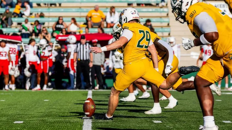 Talley Earns SLC Weekly Honors
