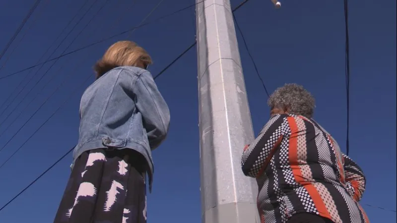 Utility pole installed without warning, raising safety fears in Baton Rouge