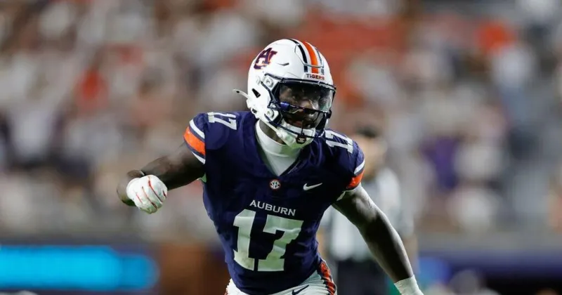 On week of LSU game, Auburn defensive star announces he's no longer with the program