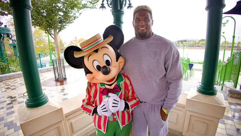 Photos: Cam Jordan visits Disneyland Paris | Saints in Paris