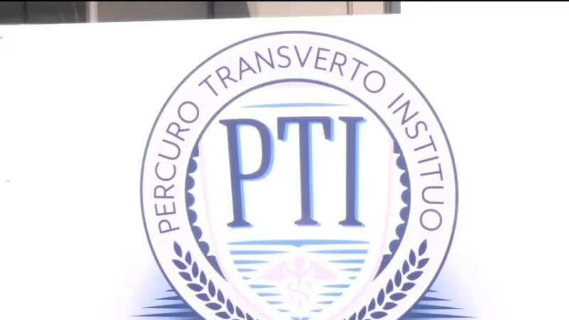 Ribbon cutting held for Post Trauma Institute on Justice Avenue