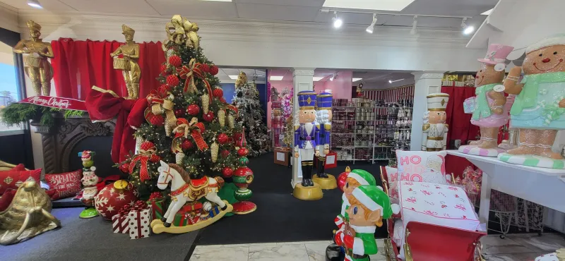 Mama Noel Designs Brings Christmas Magic to Bossier City With Grand Opening