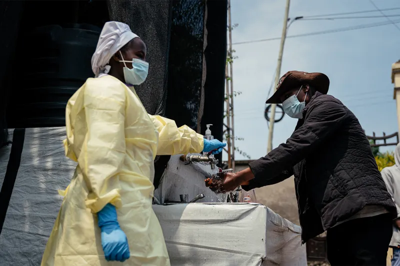 Ebola can be contained, but the effort is just "ramping up"