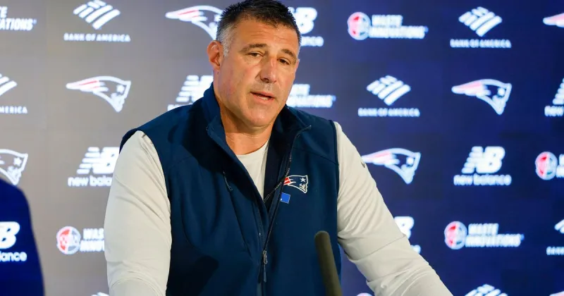 Mike Vrabel holding first news conference since missing final day of NFL Draft to seek counseling