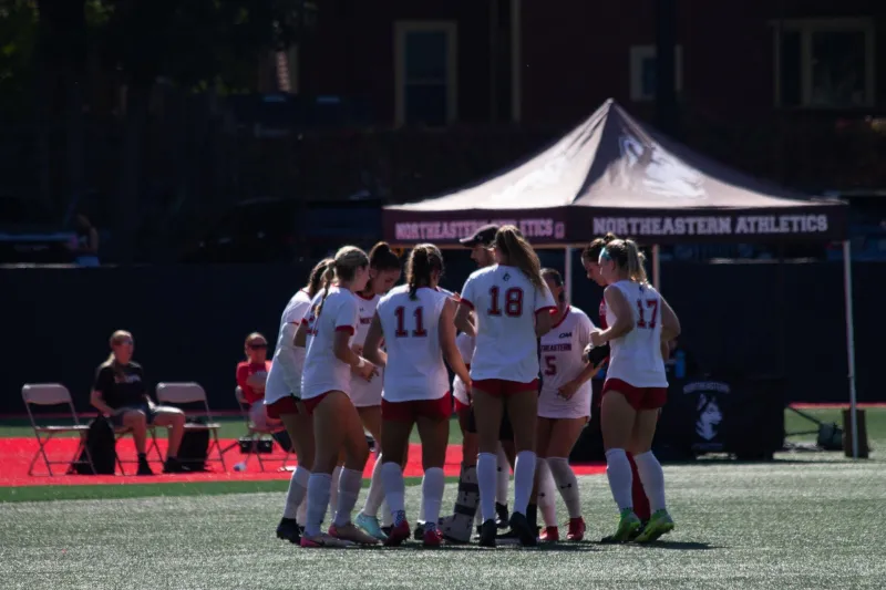 Women's soccer welcomes eight new players to its lineup