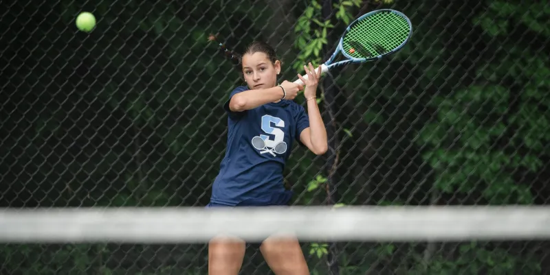 Swampscott stays perfect, knocks Fenwick from tournament