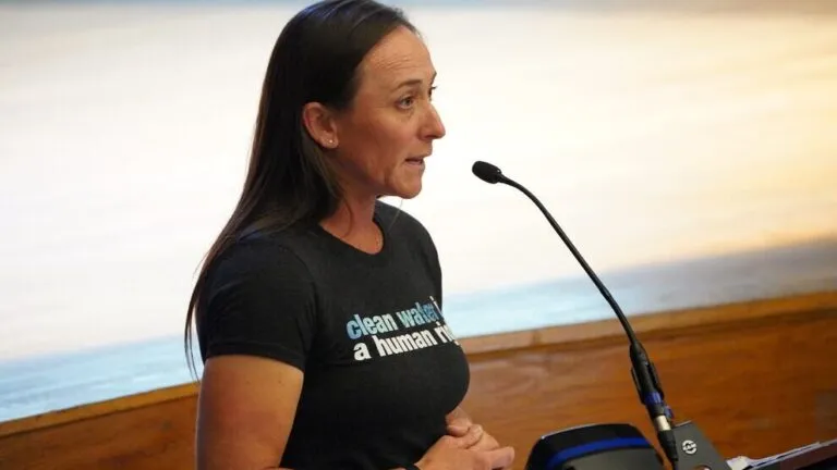 Laxative-laced brownies rattle Nantucket School Committee meeting