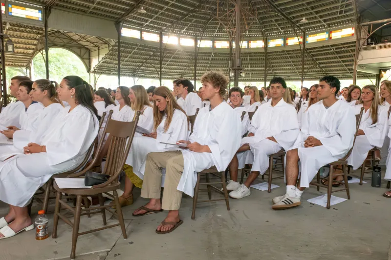 Class Night honors students' achievements and Islanders' memories
