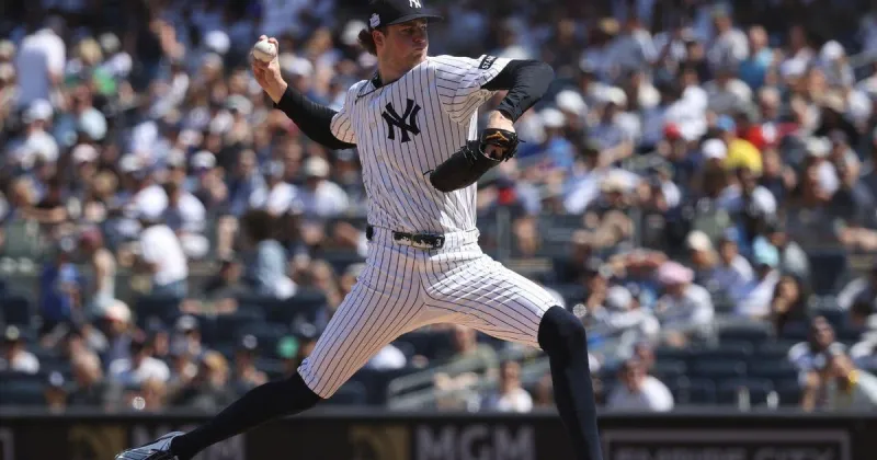 Yankees' big bats come alive in the 8th in win over the Red Sox