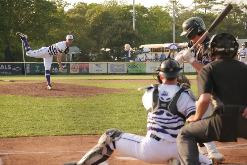 Sharks fall to Schooners in opener; defeat the Blues and Gulls