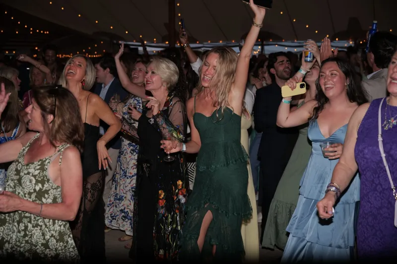 A Taste of the Vineyard draws record crowd