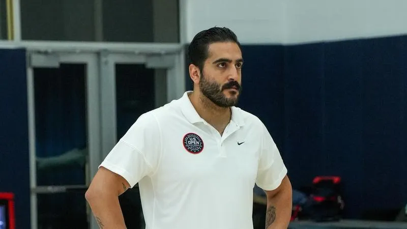 Traversi Adds Assistant With WNBA Experience To Women's Basketball Staff