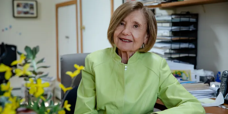 After decades covering crime, Marblehead author investigates the secrets inside her own family