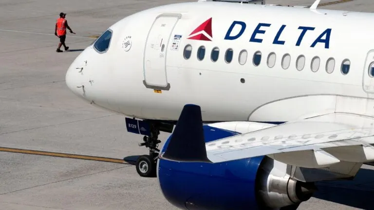 Flight attendant injured during turbulence on flight into Logan